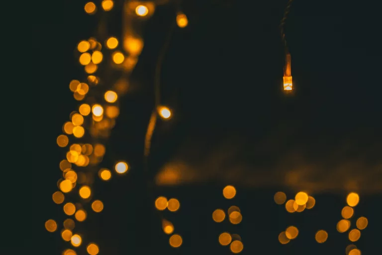 Wondering How to Enhance Your Living Room with Lighting? Find Out Here!
